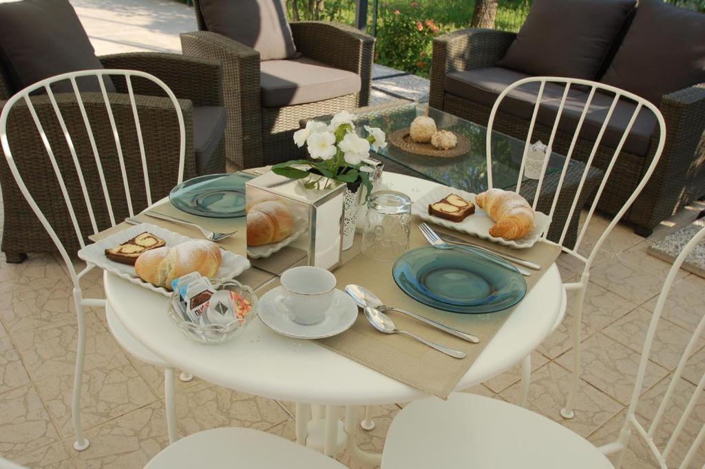 Giardino Dei Frutti Bed and Breakfast Bari Eksteriør billede